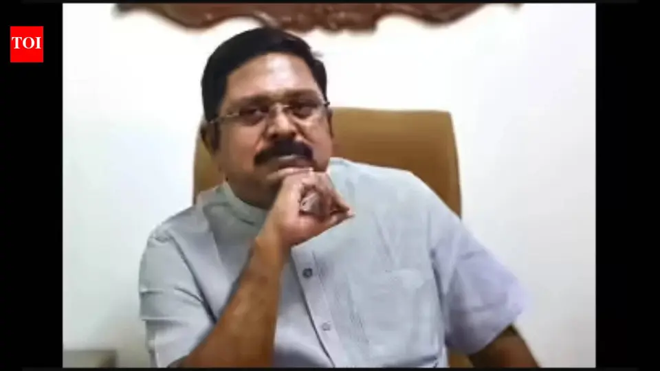 DMK , AIADMK will never join hands : Dhinakaran