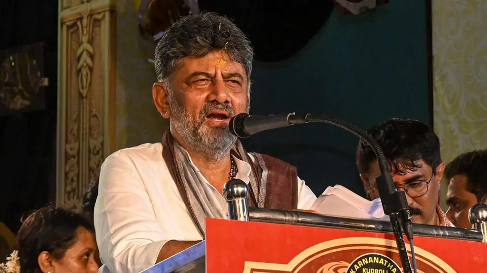 Congress high command asks Karnataka CM to start probe into alleged sting operation attempt