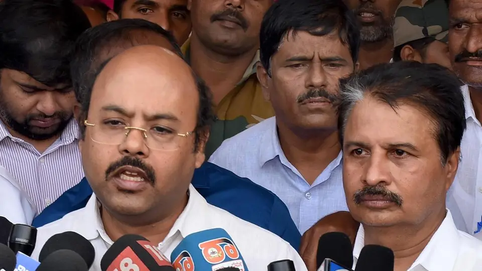Karnataka Minister Yathindra Siddaramaiah rejects Pramoda Devi’s Jamboo Savari suggestion, says government ready to address grievances