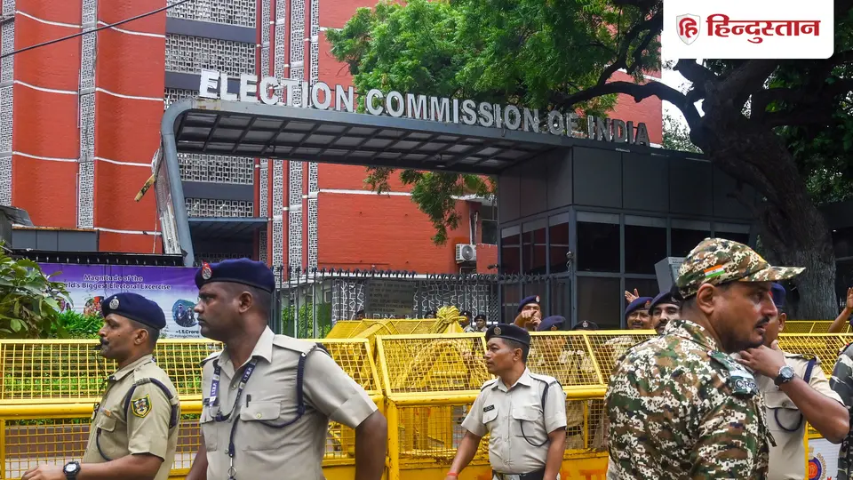 SIR वाले सॉफ्टवेयर पर EC ने क्यों लगाया पर्दा ? RTI के तहत भी नहीं मिलेगी जानकारी