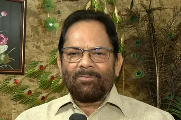 Opposition turning Jamia and Jantar Mantar into a platform for anarchy : Mukhtar Abbas Naqvi , Delhi News in Hindi