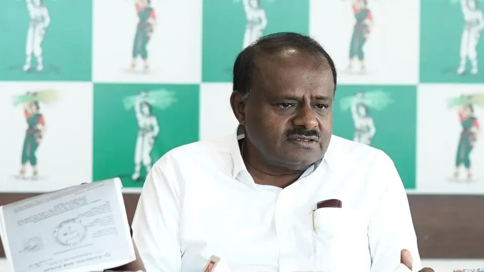 Chief Minister behind ₹600 crore deal to ‘finish off’ HDD family, accuses Kumaraswamy