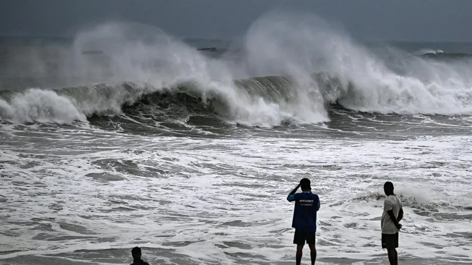 Cylone ‘Arnab’: Visakhapatnam, Srikakulam districts in A.P. receive widespread rainfall