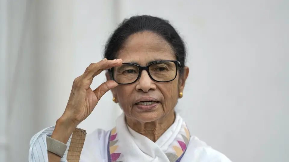 Mamata’s party asks if BJP government put spectacle over safety in awarding Chorbagan puja