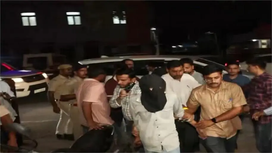 टाइगर श्रॉफ केस : आरोपियों को लेकर मुंबई जा रही पुलिस टीम वापस कोटा लौटी , इस वजह से लिया फैसला - the police team going to mumbai with the accused returned back to kota