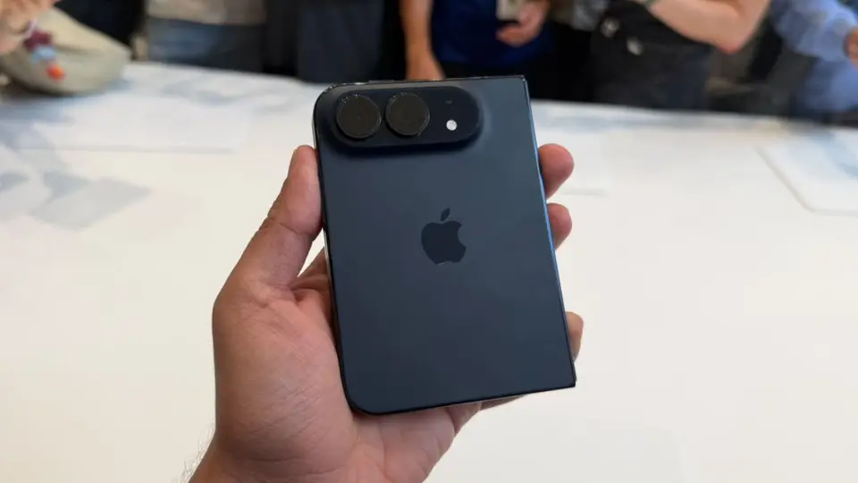 Apple reportedly sets two - unit limit for iPhone Duo buyers in India , US and other markets : Here is why