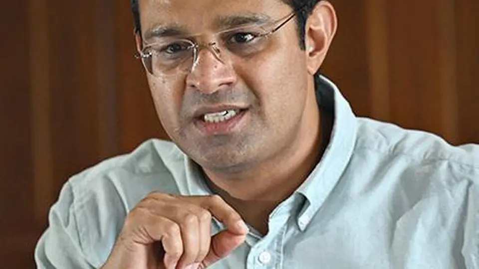 Disruption of convocation at Maharaja’s College: Minister Roji says govt. will not yield to unacceptable protests