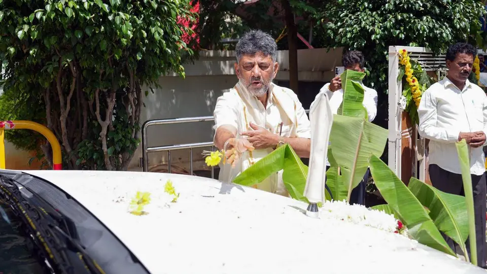 Sugarcane farmers crisis: Karnataka CM Shivakumar seeks Centre’s intervention