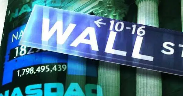 U . S . stocks end on mixed note Tuesday , Dow Jones stars