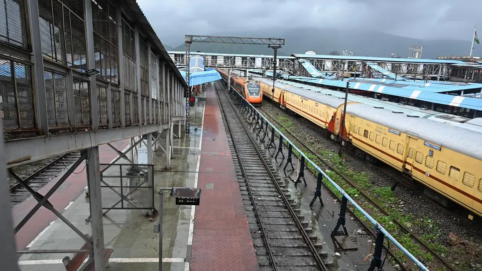 Cyclone ‘Arnab’: 64 train services cancelled on October 27 and 28