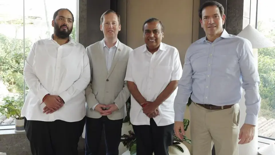 Discussed opportunities for partnerships in conventional , new energy : RIL on Rubio visit