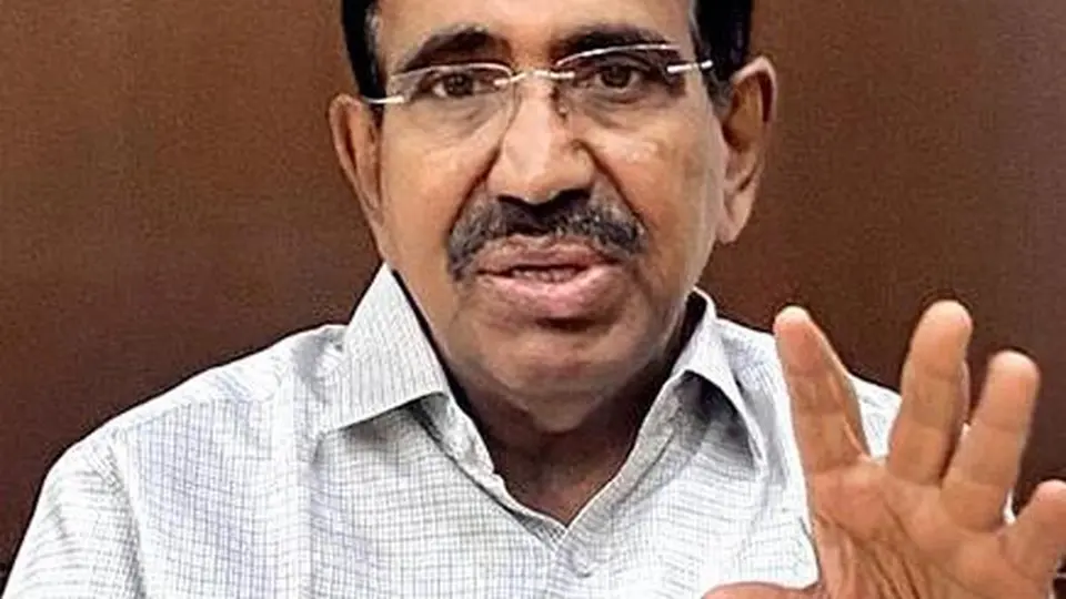 Narayana directs civic officials to remain on high alert as cyclone nears