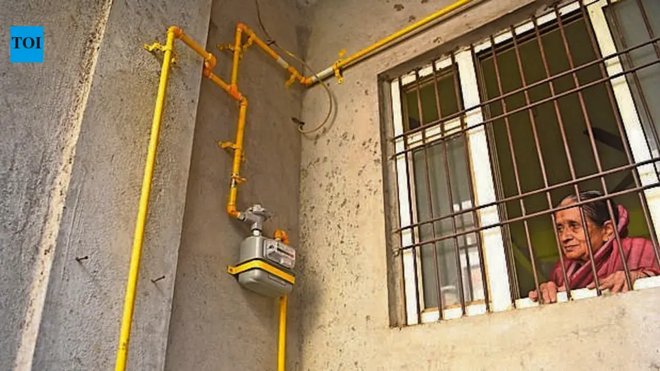 Web of permits delaying new PNG lines in Noida & Ghaziabad