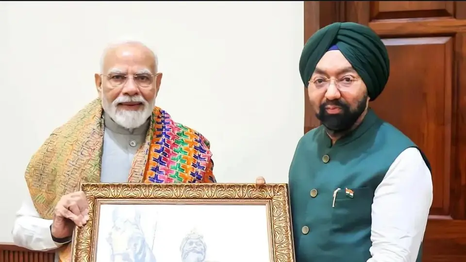 BJP MP seeks reopening of Kartarpur corridor, Amit Shah inaugurates exhibition to mark 25 years of Modi’s public service