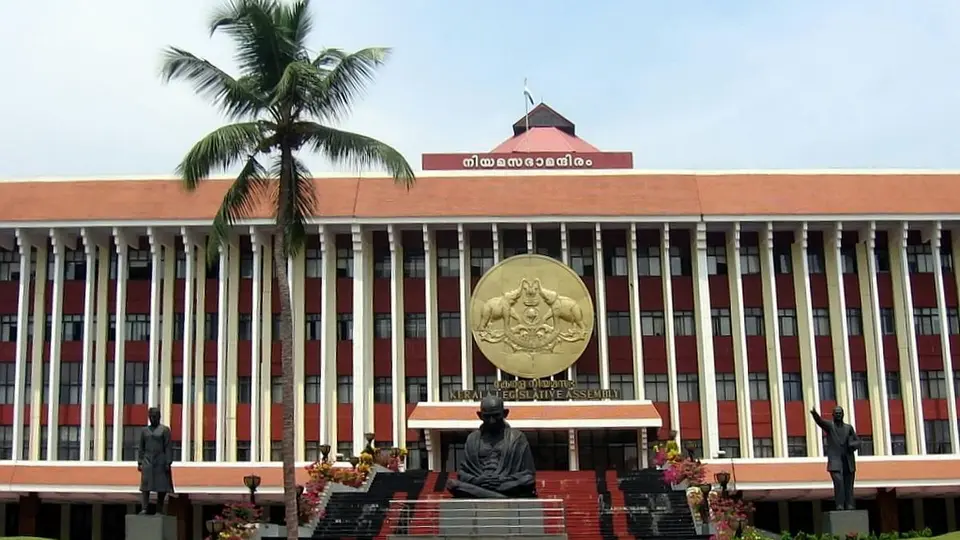 CM, Leader of the Opposition trade jibes over mode of address in Keralam Assembly