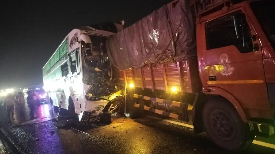 Omni bus cleaner killed, over 40 passengers injured in accident on highway in Tiruchi district