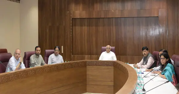 Gujarat govt fully prepared to meet rising power demand : CM Bhupendra Patel ensures uninterrupted electricity supply
