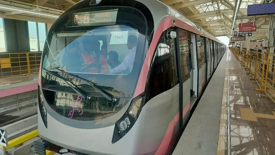 Pink Line elevated corridor likely to be inaugurated on November 15: CM