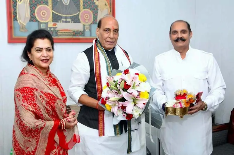 Vikramaditya Singh pays courtesy visit to Rajnath Singh