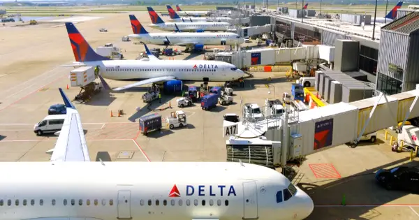 US airlines turn to higher fares , capacity cuts as fuel costs soar