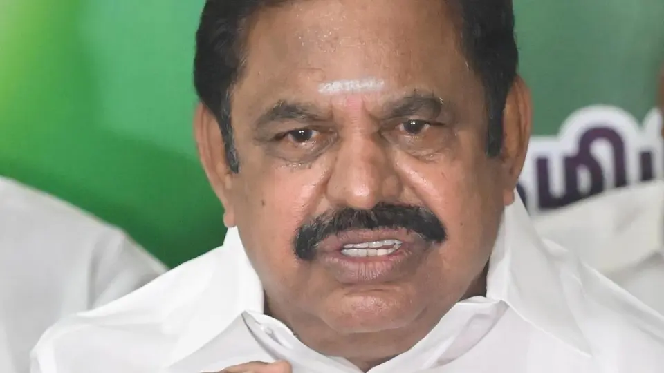 Palaniswami, Dhinakaran urge Tamil Nadu government to roll back hike in prices of dairy by-products