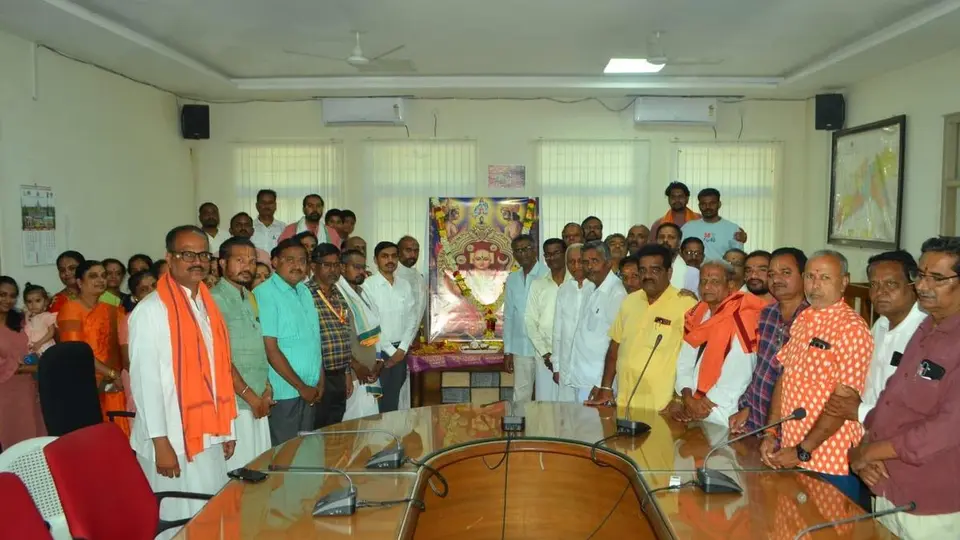‘Madhvacharya’s teachings inspire people to uphold moral values’