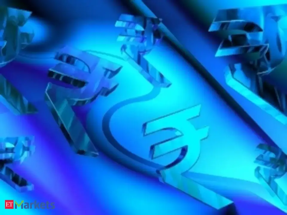 Why the rupee remains under pressure despite lower CAD ?