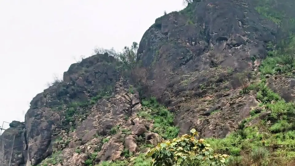 U.P. tourist rescued after falling 800 feet near pool in Keralam’s Idukki