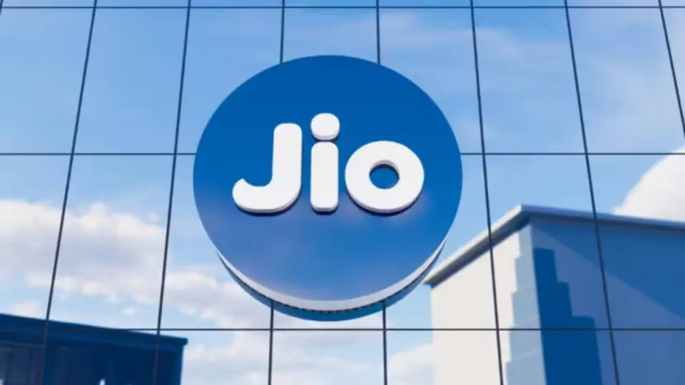 Jio Platforms IPO : खुलते ही संस्थागत निवेशकों में मची होड़ , QIB कैटेगरी फुल सब्सक्राइब ; रिटेल निवेशकों का क्या है हाल ?