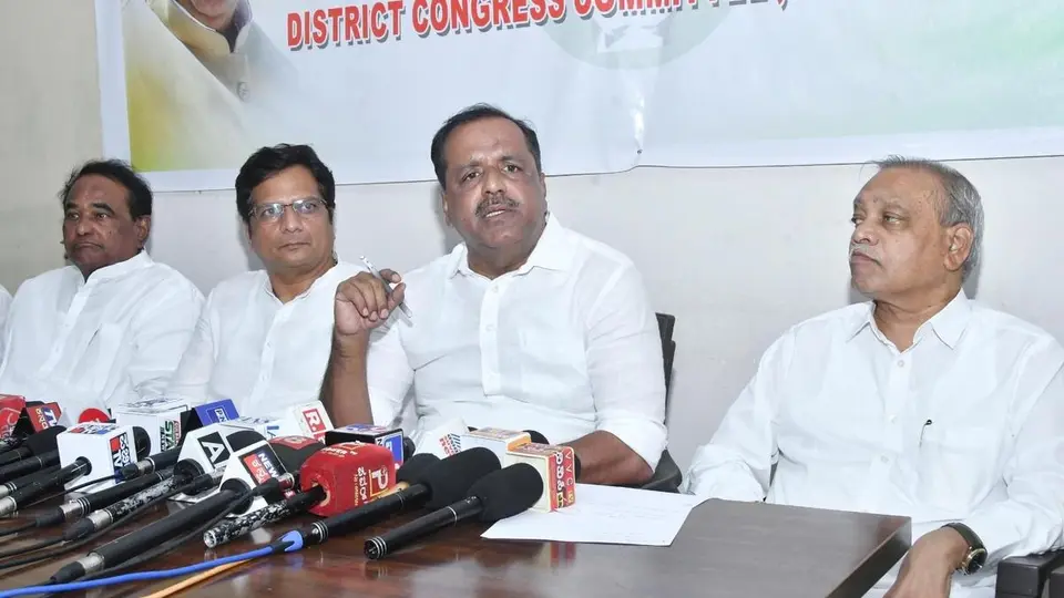 State govt. will roll out 750 new ambulances by Dec., says Minister