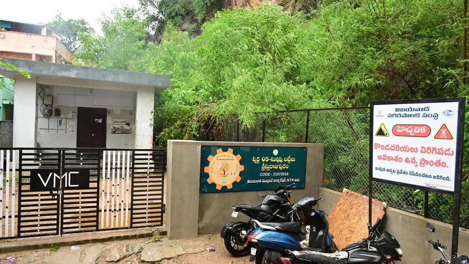 Sachivayalam staff fear rockslides as office relocation requests remain unaddressed