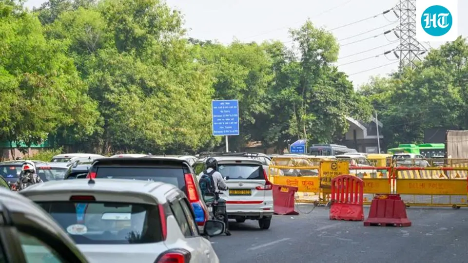 RTR flyover repair : Alternative routes turn bottlenecks ; Gurugram commuters affected