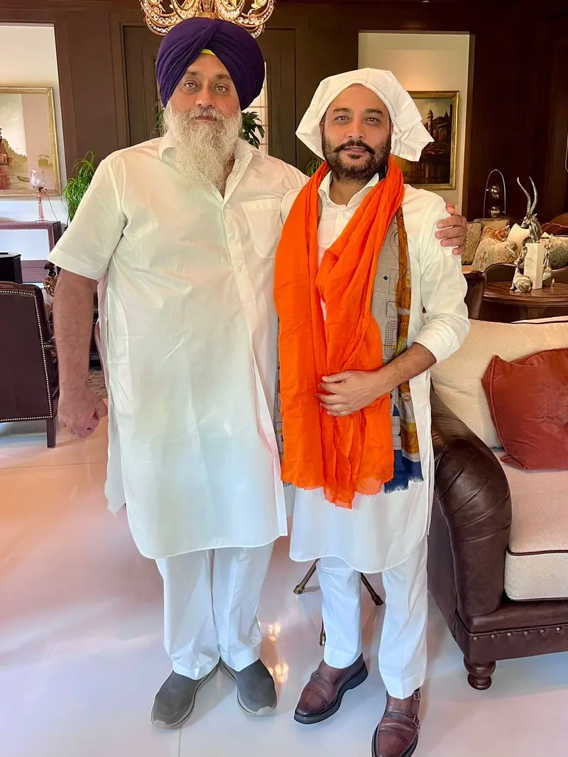 Former Congress MLA from Jalalabad , Raminder Awla joins SAD in Chandigarh