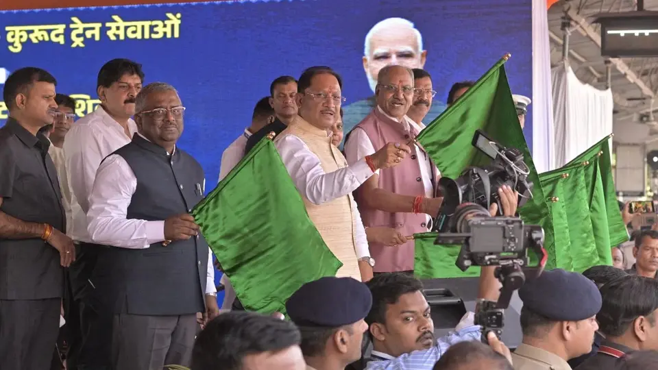 आजादी के बाद पहली बार रावघाट पहुँची रेल , छत्तीसगढ़ के रेल विकास में ऐतिहासिक उपलब्धि