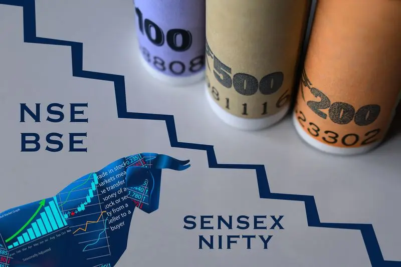 Sensex , Nifty rally up to 1 % in early trade on IT stocks , firm global cues