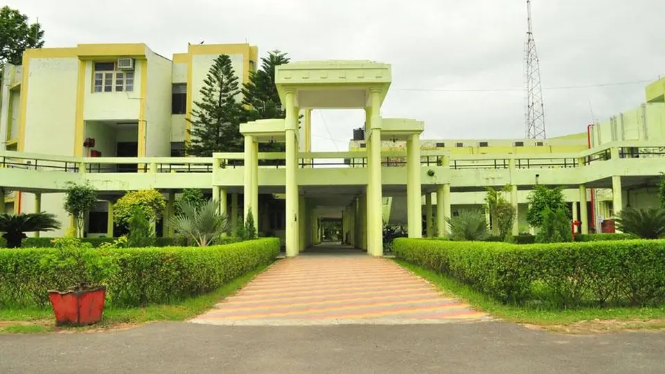 SRFTI students allege continued police presence on campus, raise privacy concerns