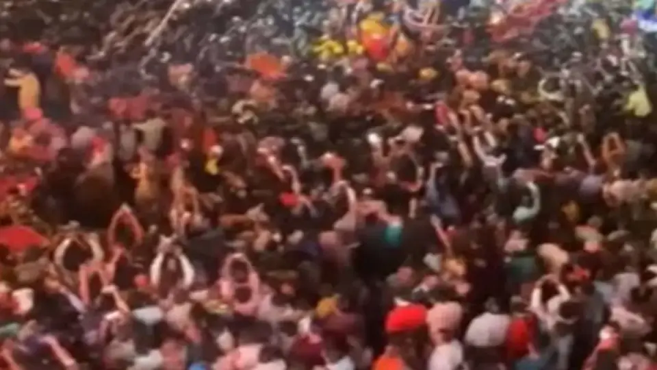 बस्तर दशहरा के बाहिर रैनी पर छुट्टी नहीं : विद्यार्थियों और पालकों में नाराजगी , सांस्कृतिक विरासत देखने का नहीं मिलेगा अवसर