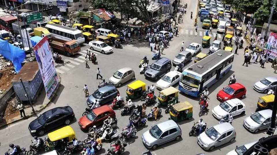 B-SMILE cancels tenders for two elevated corridor projects again, refloats on the same day with reestimates