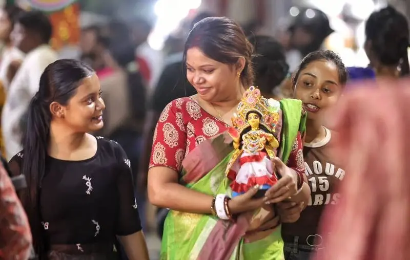 Kolkata gears up for Lakshmi Puja with idol sales at Kumartuli , alpana decorations at homes | Indiablooms