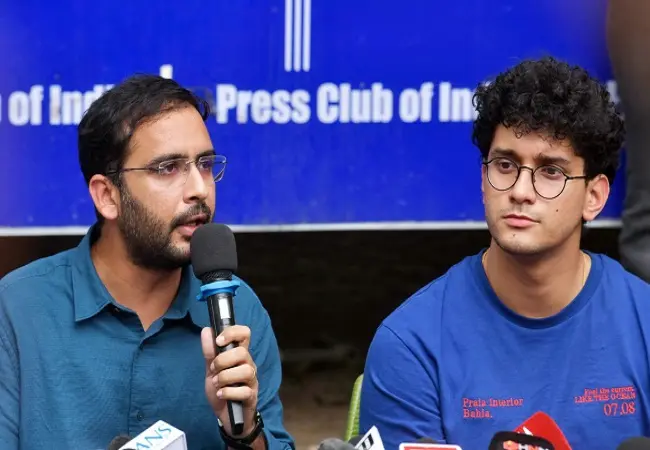 सीजेपी नेता आशुतोष रांका और सौरव दास को एसईएम कोर्ट से मिली जमानत , लिखित माफीनामे और शपथ पत्र के बाद रिहाई
