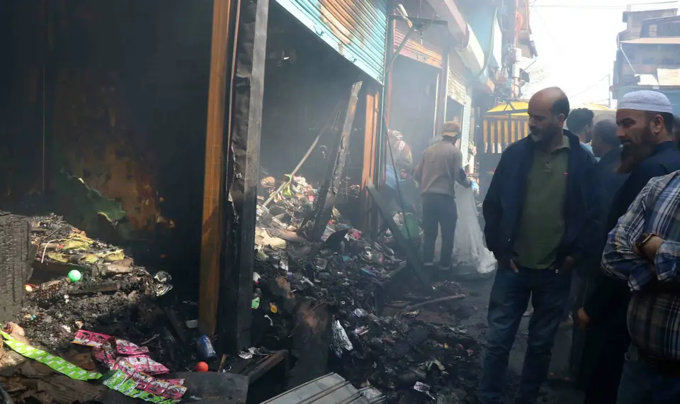 Overnight Blaze at Three - Storey Srinagar Building Brought Under Control