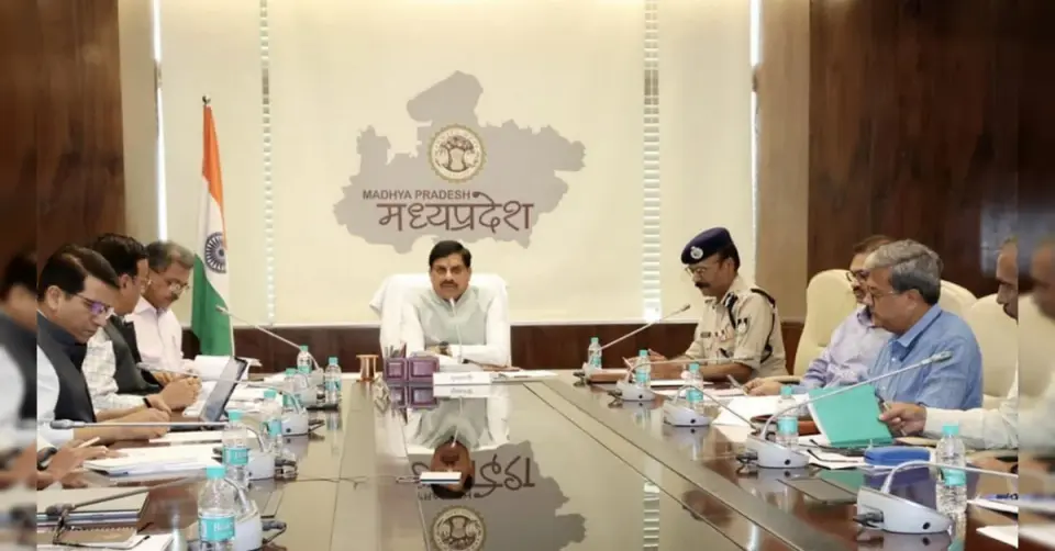 MP : दिवाली - त्योहारों पर कार्बाइड गन और लैम्प पर सख्ती , CM डॉ . मोहन यादव बोले - हादसा हुआ तो कलेक्टर - SP होंगे जिम्मेदार