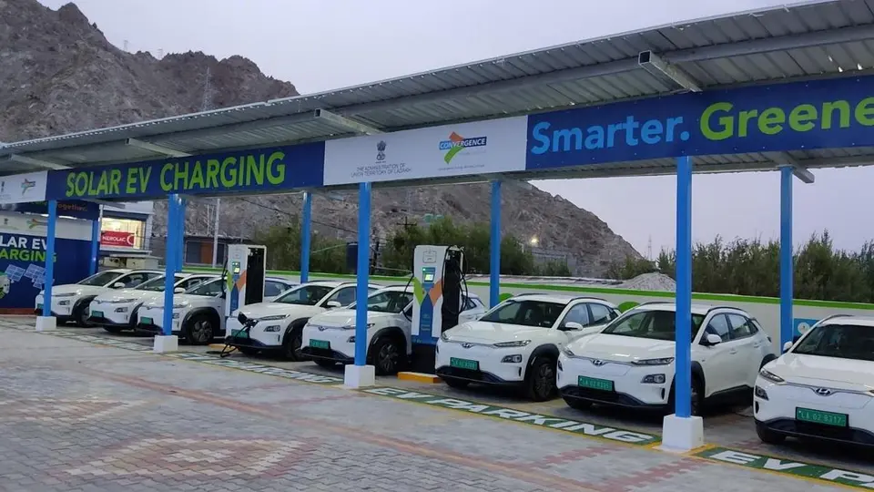 Solar power charging taking baby steps in A.P. despite better conditions