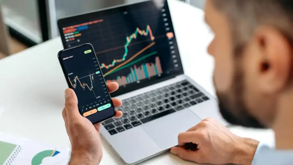 Stock Market Today Live , October 21 : Stock to buy today : South Indian Bank ( 54 . 31 ) – BUY