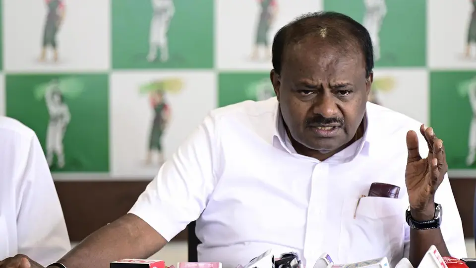 State government trying to protect accused in sting operation and KPSC cases, says HDK