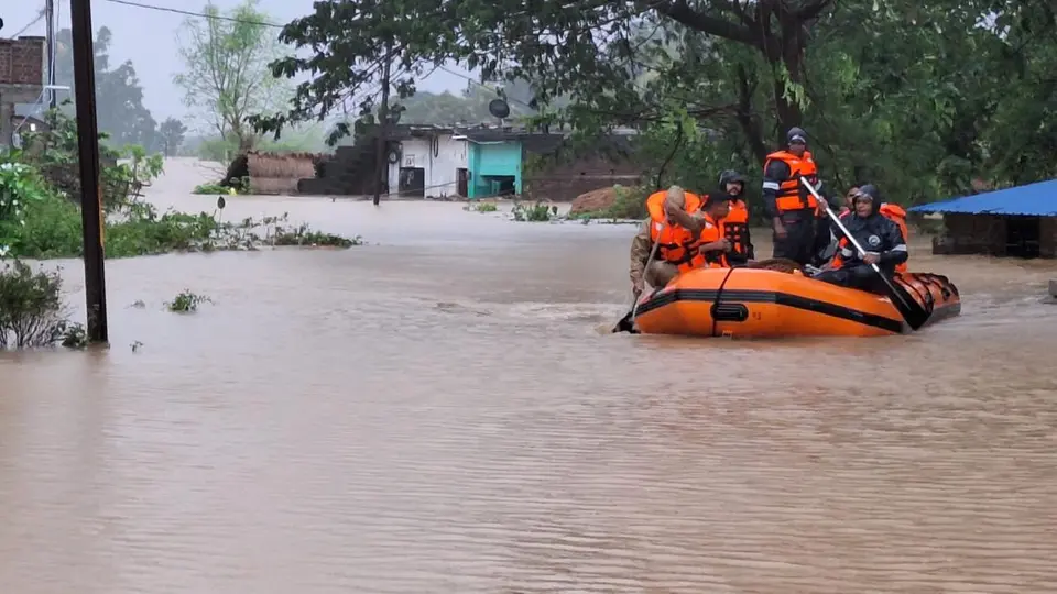 Cyclone Arnab: Odisha prepares to airlift people stranded by floodwater
