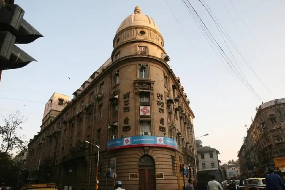 Central Bank of India reports unauthorised transactions worth crore