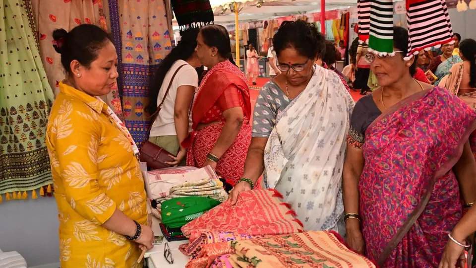Cyclone ‘Arnab’: National SARAS mela in Vijayawada closed to public on October 28
