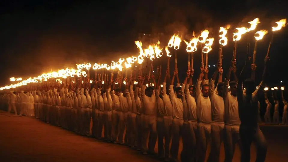 Motorcycle stunts, horse riding shows await spectators at Mysuru Torchlight Parade