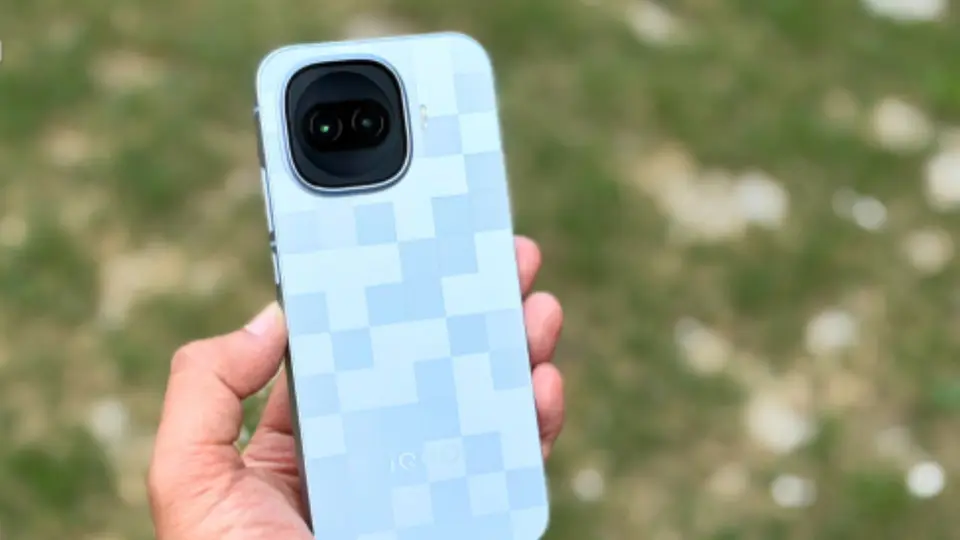 iQOO Neo 12 tipped to debut as iQOO 16R in India : Check specifications , price and more expectations